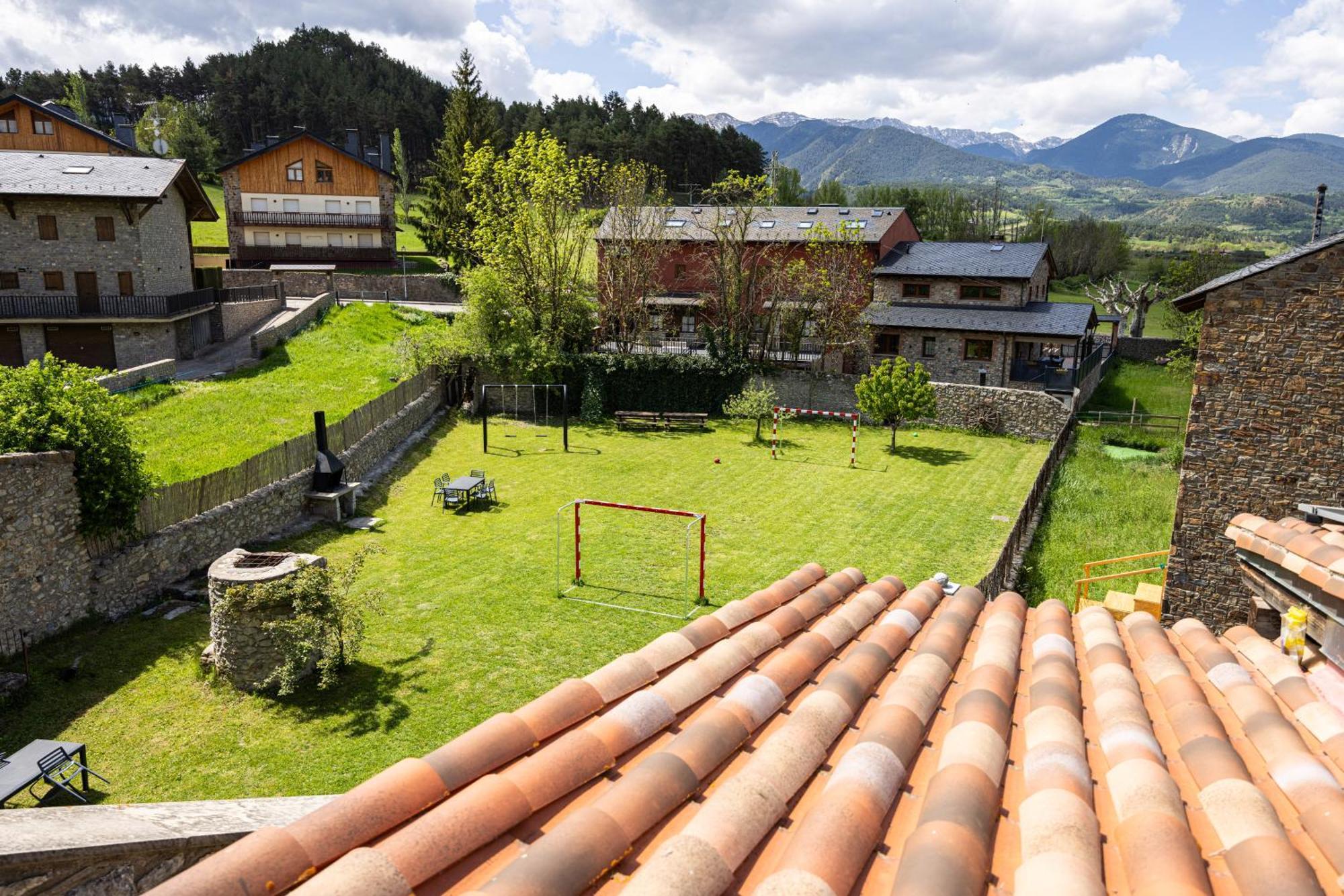 Aparthotel Bellver Bellver De Cerdanya Exterior foto