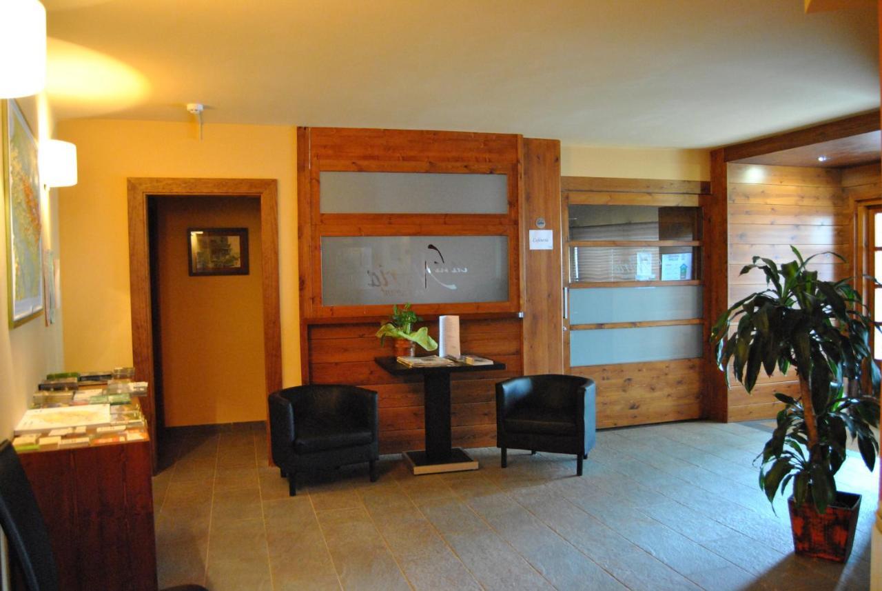 Aparthotel Bellver Bellver De Cerdanya Exterior foto