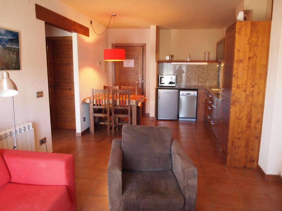 Aparthotel Bellver Bellver De Cerdanya Exterior foto