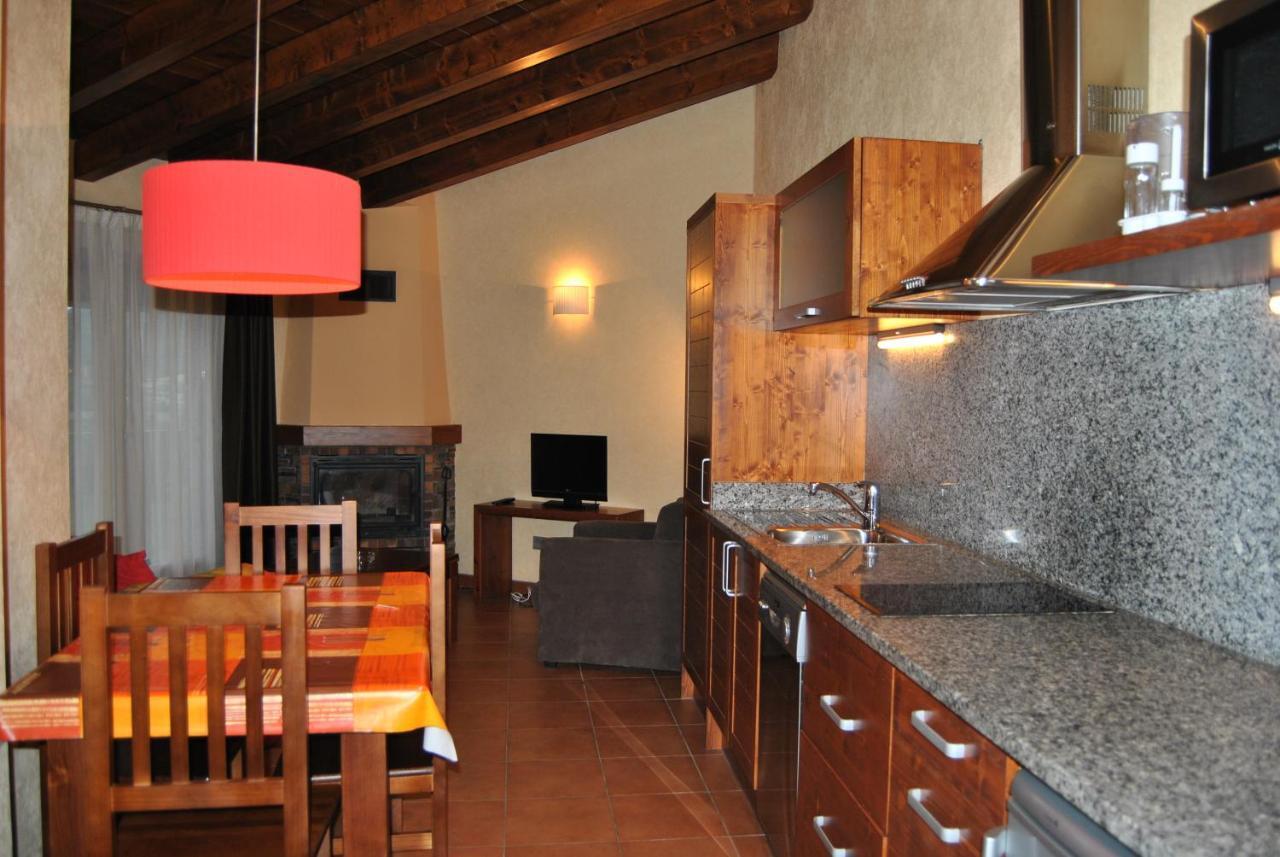 Aparthotel Bellver Bellver De Cerdanya Exterior foto